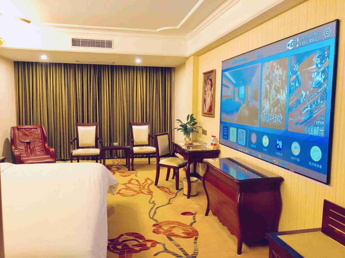 Vienna Hotel Guangzhou Shiling Exterior foto
